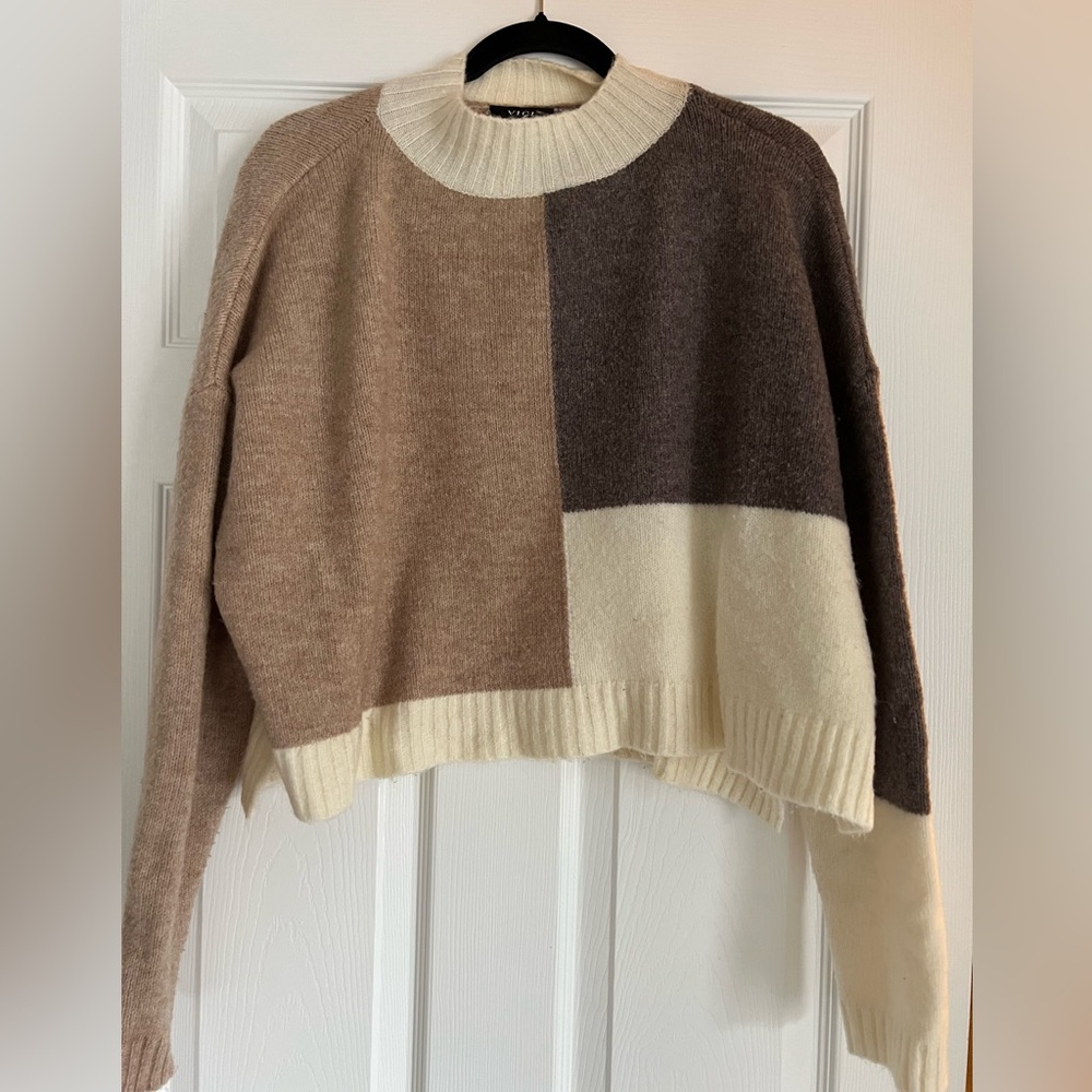 VICI Colorblock Crop Sweater Tan Size Small